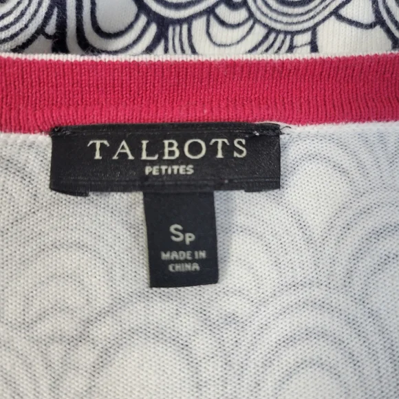Womans Talbots Navy/White Fish Scale Design Button Front Cardigan Size SP - Picture 6 of 8